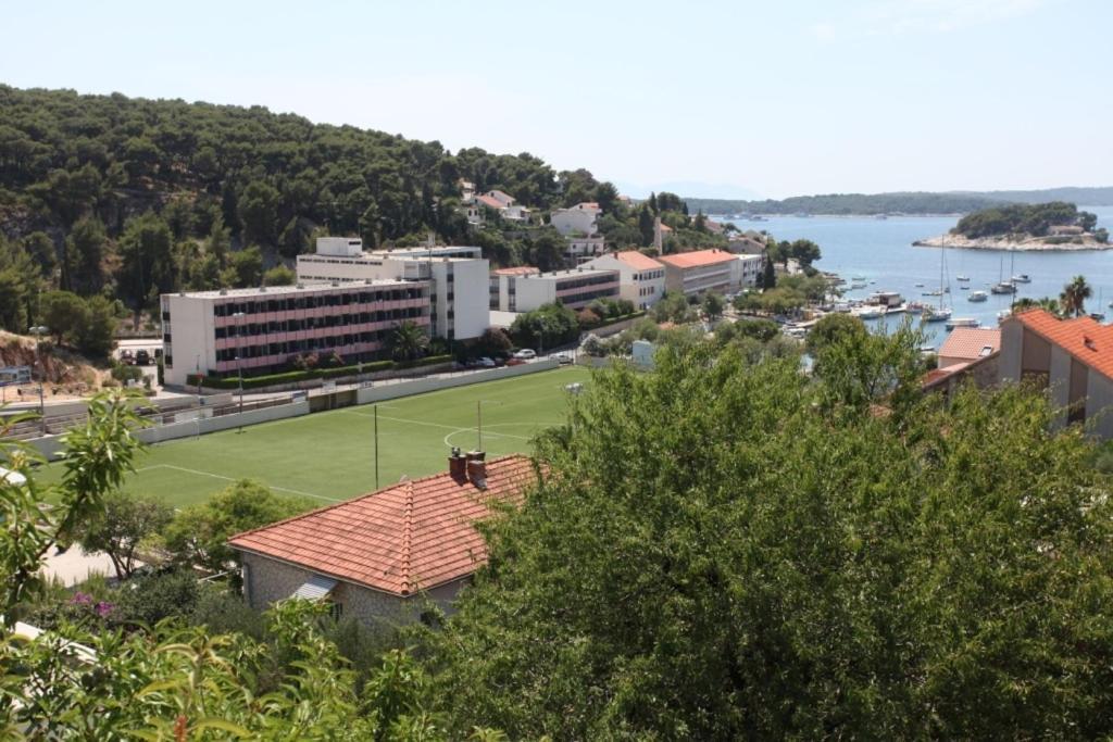 Apartments & Rooms Zlatica Hvar Хвар Экстерьер фото